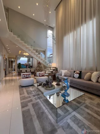 Imagem Casa de Luxo à Venda no Copacabana – 4 Suítes, Cinema e Área Gourmet