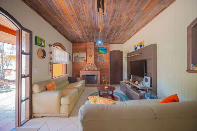 Imagem Casa com 4 dormitórios à venda, 351 m² por R$ 850.000,00 - Pinheiros Tênis Village - Cotia/SP