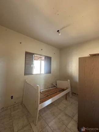Imagem Casa à Venda no Jardim Esperança – 3 Quartos, Quintal e Ótimo Espaço em Patos de Minas