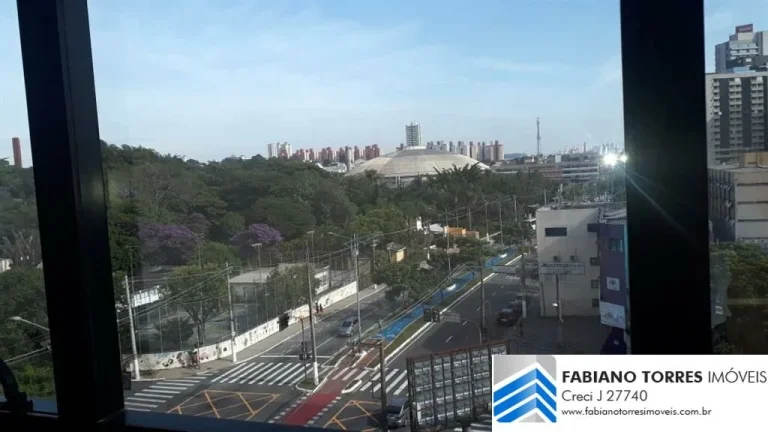 Imagem Sala Comercial com excelente localização e pronta para uso.