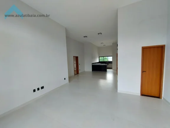 Imagem Casa Térrea à Venda no Jardim Morumbi  Atibaia | 3 Suítes e Piscina
