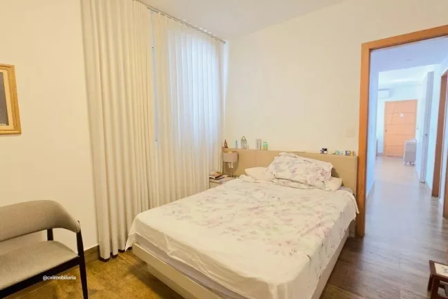 Imagem Apartamento espaçoso com 142m², ideal para quem busca conforto, funcionalidade e ambientes amplos ...