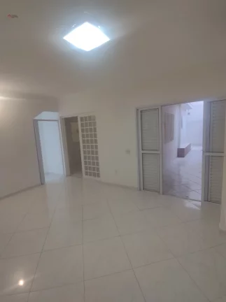 Imagem Sobrado para locação na Vila Prudente, com 2 suítes, 2 salas, quintal e vaga de garagem. Fácil acesso ao METRÔ VILA PRUDENTE e CPTM SÃO CAETANO.