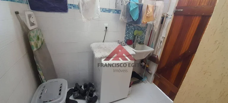 Imagem Casa com 2 dormitórios à venda, 58 m² por R$ 280.000,00 - Maria Paula - São Gonçalo/RJ