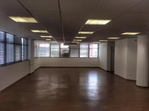 Imagem Conjunto Comercial na Alameda Santos - Jd Paulista