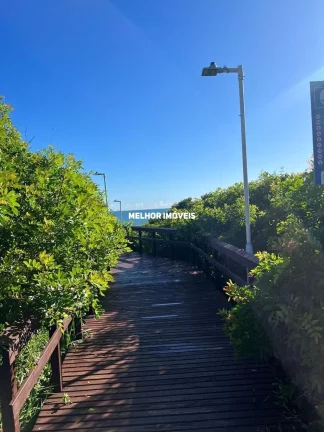 Imagem Casa á venda com 3 suítes á venda localizada na Praia de Taquaras em Balneário Camboriú.