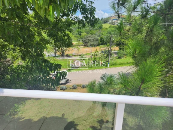 Imagem Vale dos Lagos | 3 Dormitórios (Suíte/Americanos) | 4 Vagas | 1.400 m²