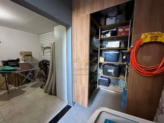 Imagem Sobrado com 5 dormitórios à venda, 210 m² por R$ 650.000,00 - Residencial Donato Flores - Tatuí/SP