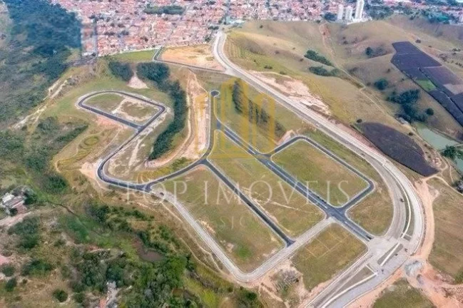 Imagem TERRENO MARAVILHOSO À VENDA – CONDOMÍNIO RECANTO DA BARONESA 730m² de puro potencial + Projeto aprovado!