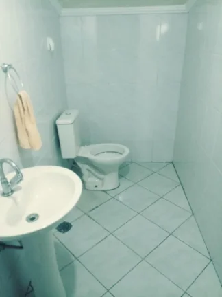 Imagem Sobrado para Venda por R$790.000,00 com 220m², 3 dormitórios, 1 suite e 5 vagas - Penha, São paulo / SP - Cód. BDI37397
