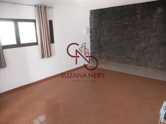 Imagem CASA COM 3 QUARTOS EM BARRO VERMELHO - NATAL