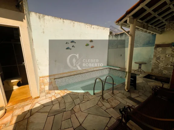 Imagem Casa Térrea Reformada com Piscina e Área Gourmet na Vila Virgínia