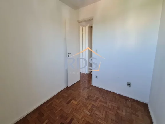Imagem Apartamento a Venda de 72m² com 2 dormitórios com linda vista. Apartamento precisa de reforma. Estuda proposta.