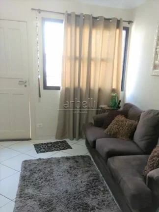 Imagem Casa em condomínio fechado com 92 metros quadrados, 2 dormitórios, 1 banheiro, 1 lavabo, despensa,...