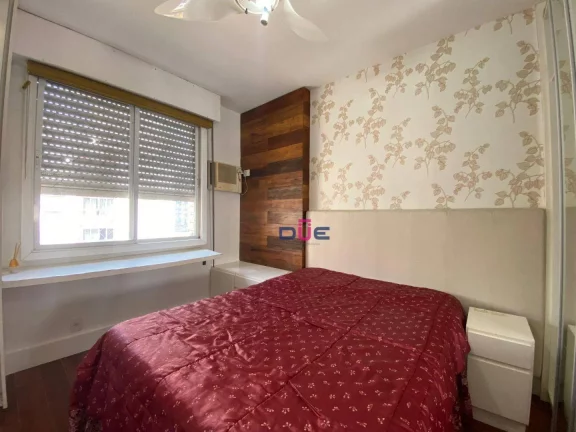 Imagem Apartamento com 3 dormitórios à venda, 127 m² por R$ 820.000,00 - Pompéia - Santos/SP
