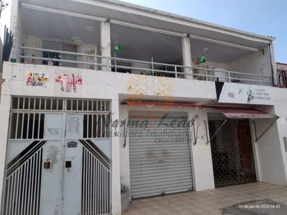 Casa Duplex com Ponto Comercial à venda no Conjunto Augusto Franco, Aracaju-SE! 3 quartos, 2 suítes, 215m².