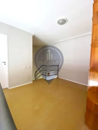 Imagem Apartamento para Locação na Vila Madalena: 1 quarto, 1 suíte, 2 salas, 2 banheiros, 1 vaga de garagem, 72m² de área. Venha conferir!