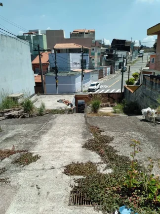 Imagem Casa com terreno 10 x 25 em avenida 2 Dormitórios e 1 Vaga