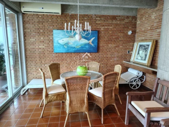 Imagem Imperdível cobertura à venda em Guarujá-SP, 3 quartos, 1 suíte, 2 salas, 4 banheiros, 2 vagas e 300m²!