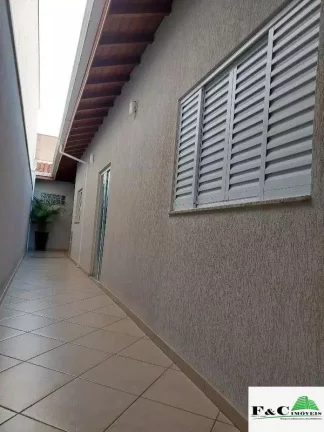 Imagem Casa para Venda em Limeira, Jardim Porto Real IV, 3 dormitórios, 1 suíte, 3 banheiros, 2 vagas
