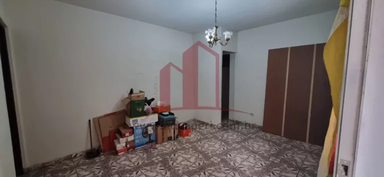 Imagem Imperdível casa à venda em Francisco Morato-SP, Jardim Professor, com 3 quartos, 1 sala, 3 banheiros, 2 vagas de garagem.