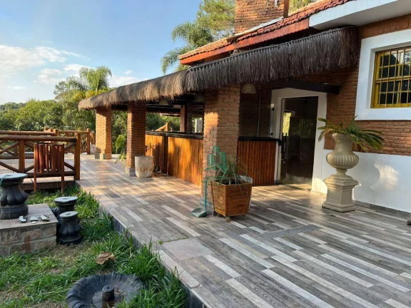 Imagem Sítio com 2 dormitórios à venda, 3500 m² por R$ 2.200.000,00 - Copaco - Arujá/SP
