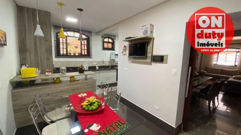 Imagem Sobrado com 3 dormitórios à venda, 200 m² por R$ 1.500.000,00 - Boqueirão - Santos/SP