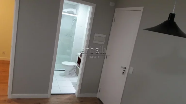 Imagem Apartamento com 33 M², 1 banheiro com box em vidro e gabinete no lavatório, 1 dormitório, cozinha...