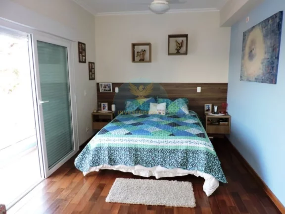 Imagem Casa em Condomínio a Venda no bairro Granja Viana - Cotia, SP