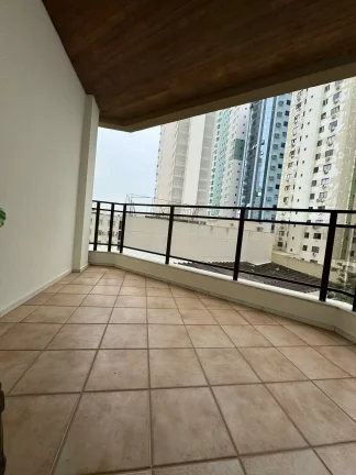 Imagem Apartamento com 3 dormitórios Para Locacção sendo 1 suíte, 90.0 m² - Centro - Bal. Camboriú/SC