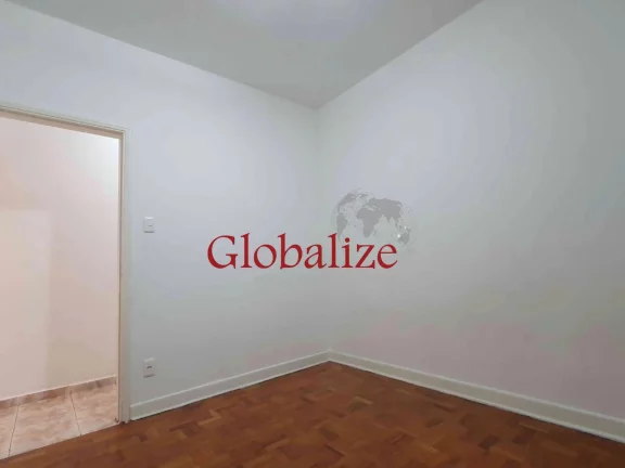 Imagem Apartamento à venda com 2 dormitórios no Embaré em Santos por R$ 410 mil