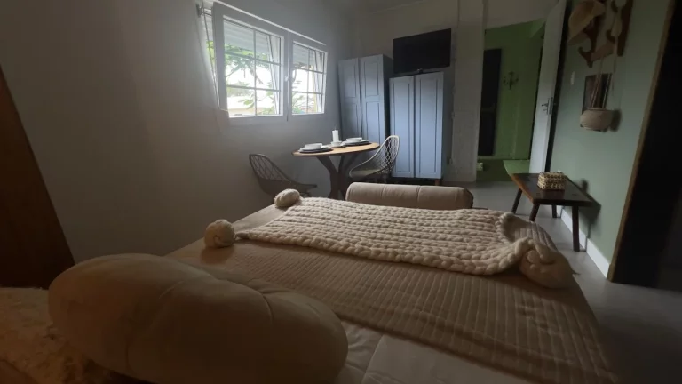 Imagem Casa para Venda em Florianópolis / SC no bairro Barra da Lagoa