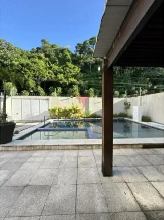 Imagem Casa com 5 suítes - Cabo Branco - João Pessoa/PB