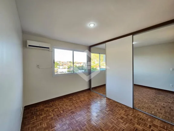 Imagem Cobertura Duplex à Venda na Freguesia: 4 Quartos no Reserva dos Pássaros