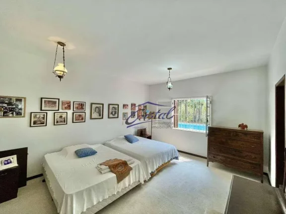 Imagem Casa Térrea com 4 quartos (2 suítes) à venda, 398 m² - Vila Real Moinho Velho - Embu das Artes/SP
