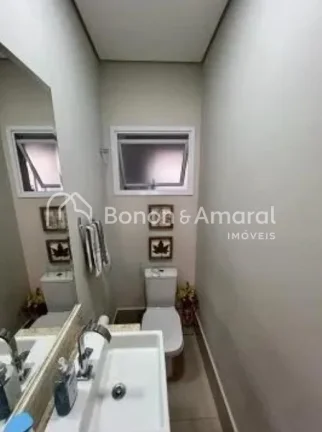 Imagem Linda casa à venda no Condomínio Portal do Jequitibá, em Valinhos/SP, com 3 suítes, todas com va...