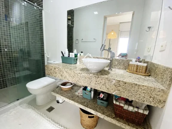 Imagem Impecável Apartamento frente total Pitangueiras, Guarujá-SP: 3 Quartos, 3 Suítes, 2 Salas, 2 Banheiros, 1 Vaga, 170m²!