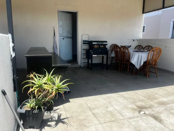 Imagem Apartamento Duplex com 3 dormitórios à venda, 147 m² por R$ 290.000,00 - Jardim Santa Clara - Taubaté/SP