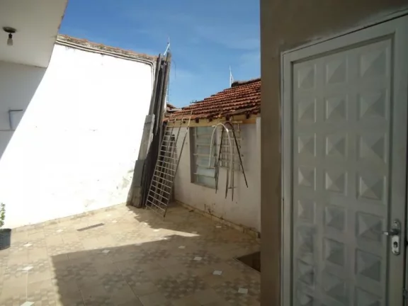 Imagem Sobrado para Venda em Limeira, Vila Castelar, 5 dormitórios, 3 banheiros, 1 vaga