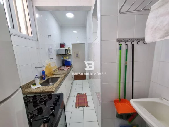 Imagem PITANGUEIRAS- UMA QUADRA DA PRAIA , LOCALIZAÇÃO ESPETACULAR , GARAGEM DEMARCADA