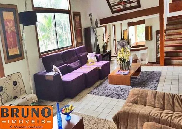 Imagem Mansão de Luxo no Condomínio Aldeia da Praia, Guarapari: Exclusividade e Segurança
Apresentamos e...