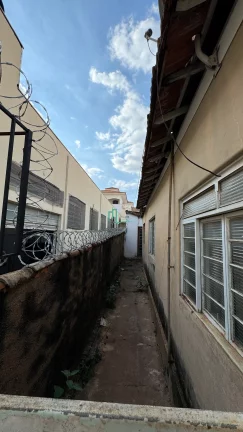 Imagem IMÓVEL Á VENDA COM LOCALIZAÇÃO ESTRATÉGICA PARA COMERCIAL - RUA CHILE NO BAIRRO JARDIM CONSOLAÇÃO