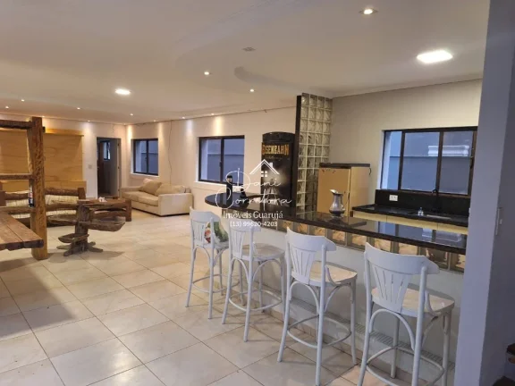 Imagem Imperdível oportunidade de adquirir esta linda casa com 5 suítes a 100m da praia no Jardim Virgínia, Guarujá-SP!