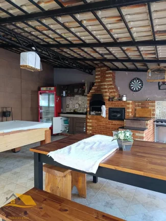 Imagem Vendo Casa em Amparo com Piscina, Área Gourmet e Sauna, aceita permuta.