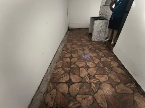 Imagem Casa com 2 Quartos para Alugar, 45 m² em Residencial Lajinha (parque Durval De Barros) - Ibirité