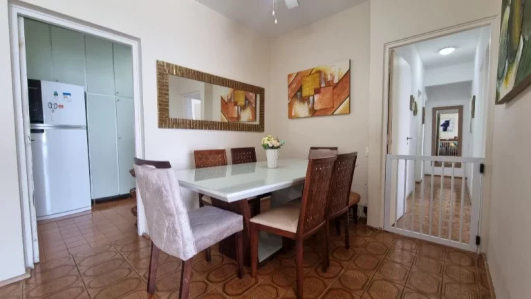 Imagem Apartamento com 3 dormitórios à venda, 140 m² por R$ 850.000,00 - Pitangueiras - Guarujá/SP