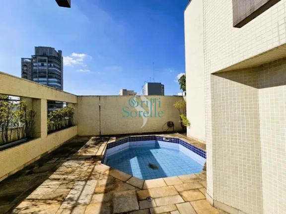Imagem Cobertura Duplex à Venda em Moema - São Paulo/SP.