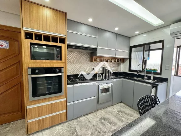 Imagem Apartamento com 2 dormitórios à venda, 105 m² por R$ 637.000,00 - Marapé - Santos/SP