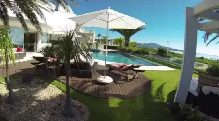 Imagem Casa com 5 dormitórios à venda, 1600 m² por R$ 37.000.000,00 - Jurerê Internacional - Florianópolis/SC