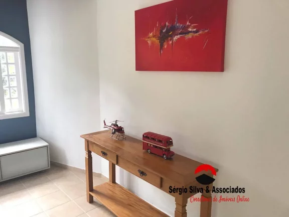Imagem Casa a Venda Com 05 Quartos, Região de Descansópolis em Condomínio Fechado.